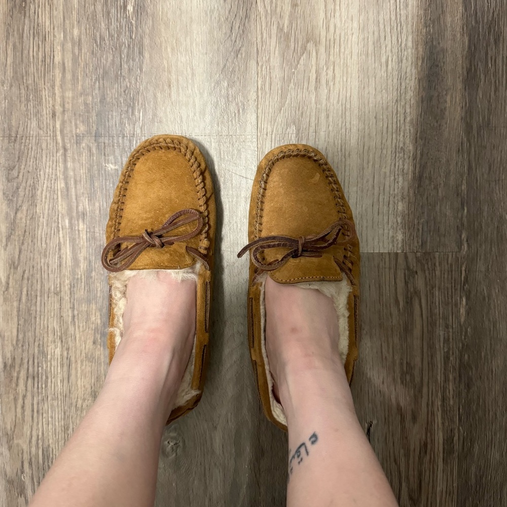 UGG Dakota Slippers
